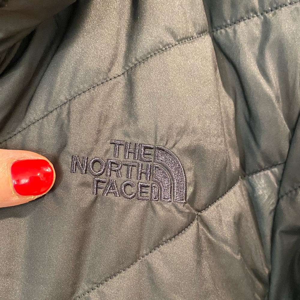 North Face Reversible Jacket Black - image 4